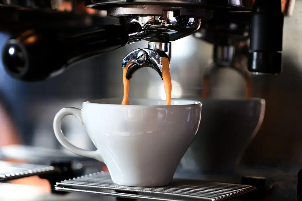Ce fel de coleg ești în funcție de cafeaua preferată